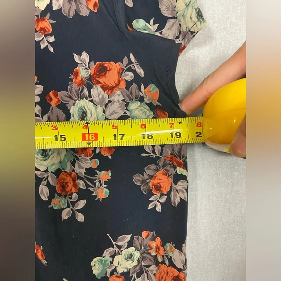 Pins and Needles  floral dress Sz L - Picture 10 of 11